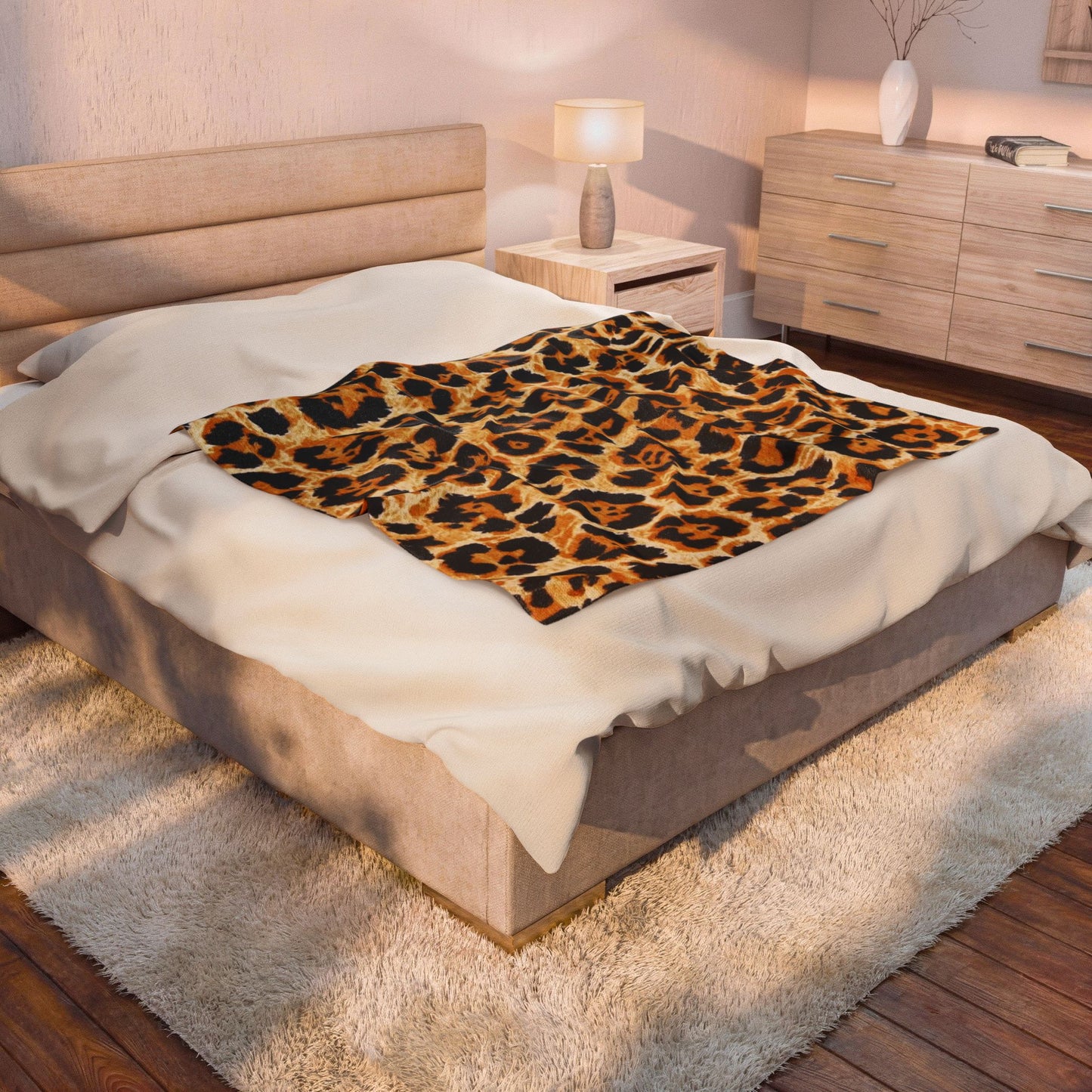 Leopard Print Velveteen Plush Blanket — Cozy Animal Print Throw for Home & Travel